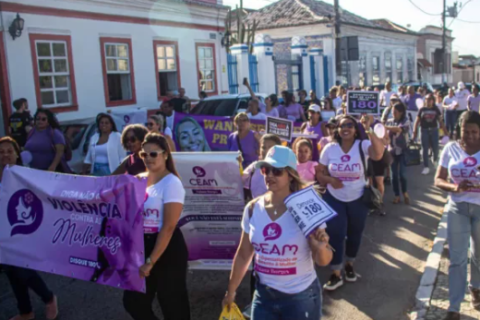 São Pedro da Aldeia promove 3ª caminhada pelo fim da violência contra a mulher