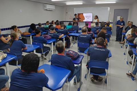 Arraial do Cabo abre período de renovação e novas matrículas para a Educação de Jovens e Adultos
