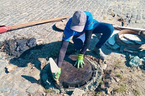Operação reforça manutenção de bueiros e amplia sistema de drenagem em bairros de Cabo Frio