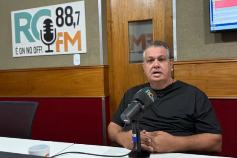 RCFM/ Vereador buziano Anderson Chaves fala sobre eleição da Mesa Diretora, cannabis medicinal e repasse de verbas em entrevista