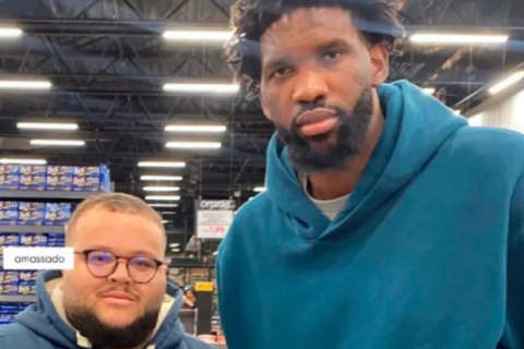Joel Embiid, astro da NBA, passa férias em Arraial do Cabo e é visto em Cabo Frio