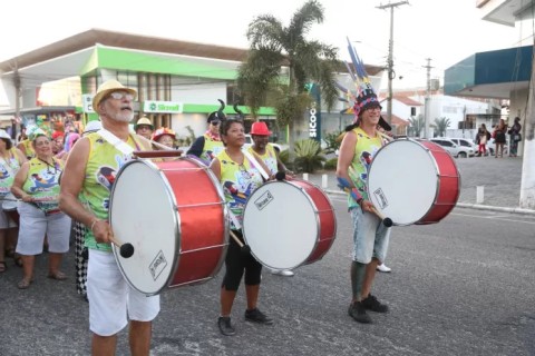 Carnaval 2026 em Araruama terá programação no Centro e distritos com blocos e shows durante cinco dias