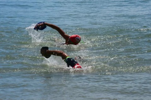 ‘Hero SwimRun’ vai movimentar cenário esportivo de Búzios neste sábado (30)