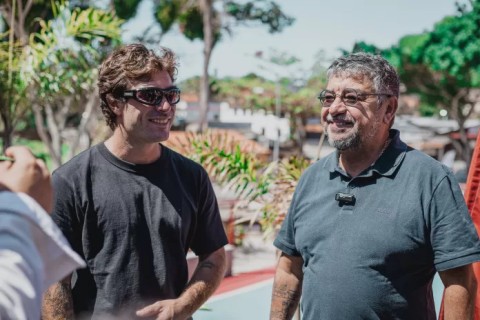 Prefeito Washington Quaquá inaugura ‘Pista de Skate Chorão’ ao lado de campeão mundial em Maricá