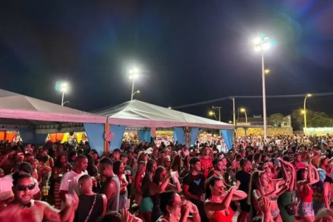 Música, diversão e programação para toda a família marcam o sábado de Carnaval em Arraial do Cabo