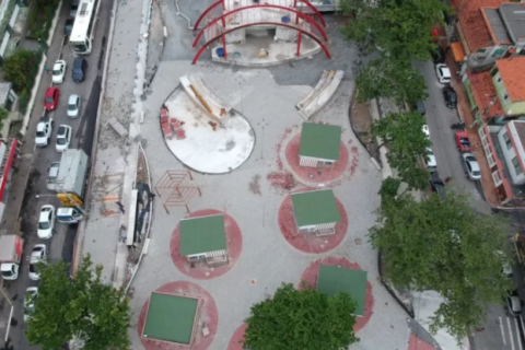 Arraial do Cabo recebe mutirão de serviços com casamento coletivo gratuito
