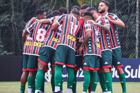 Cabofriense enfrenta o Petrópolis visando o G4 da Série A2, neste domingo (22)
