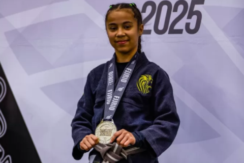 Atleta de 11 anos de Cabo Frio conquista ouro em campeonato estadual de Jiu-Jitsu