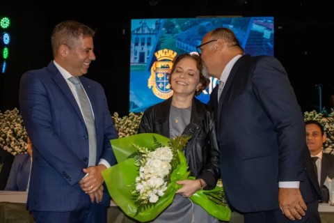 Câmara de Cabo Frio decreta luto oficial pelo falecimento da primeira-dama Aline Rabelo