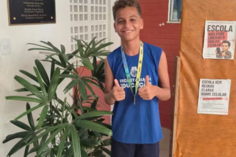 Aluno de Cabo Frio fica em 1º lugar em olimpíada nacional de educação financeira