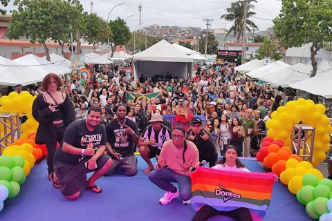 Bloco Arraial Free promove Carnaval solidário na Orla da Praia dos Anjos