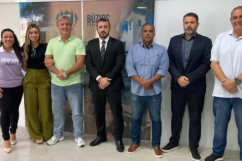 Prefeito de Búzios recebe novo delegado da 127ª DP para tratar de parcerias na segurança pública
