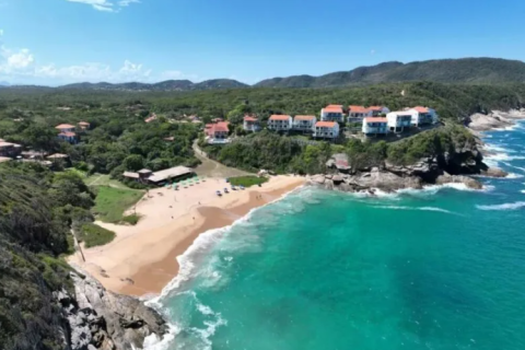Cinco praias de Búzios são aprovadas pelo Júri Nacional do Programa Bandeira Azul