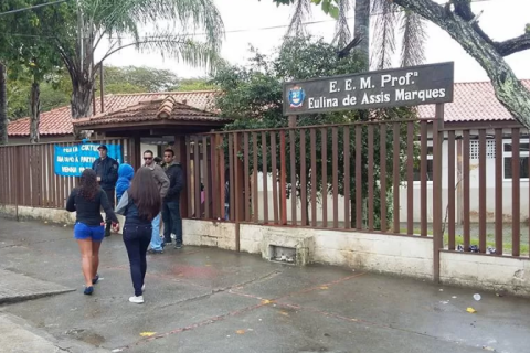 Prefeitura de Búzios abre ponto de coleta para ajudar afetados pelas chuvas