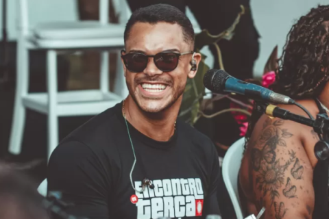 São Pedro da Aldeia recebe concerto intimista que revisita influências de Daniel Felipe