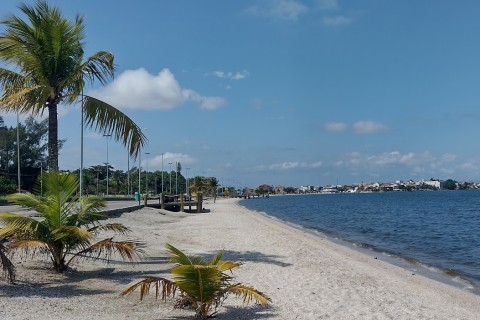 São Pedro da Aldeia lança projeto "Sala do Empreendedor Presente de Natal" para fortalecer o comércio local