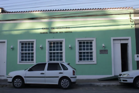 Casa da Cultura de São Pedro da Aldeia tem exibição gratuita da curta “Como se fosse da família” na quinta (3)