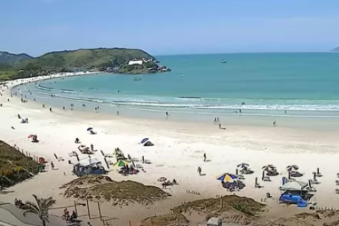 Veranico garante sol e mar calmo na Região dos Lagos nesta quinta-feira (21)