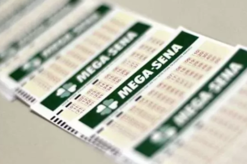 Mega-Sena acumula e morador de Araruama ganha mais de R$ 26 mil na quina