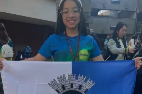 Aldeense de 12 anos conquista prata em competição internacional de matemática