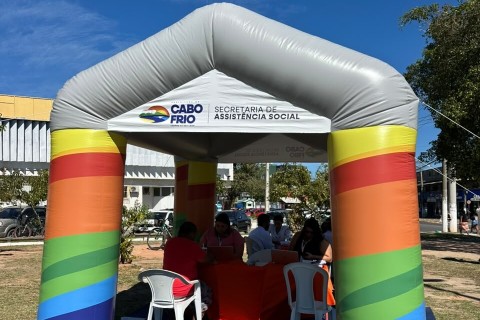Tenda do Chega Mais CadÚnico leva acesso aos benefícios sociais para a Praça do Tangará; saiba como participar