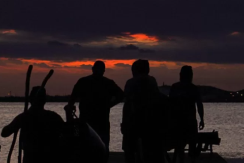 Pescadores da Lagoa de Araruama têm histórias retratadas em documentário que estreia em Cabo Frio