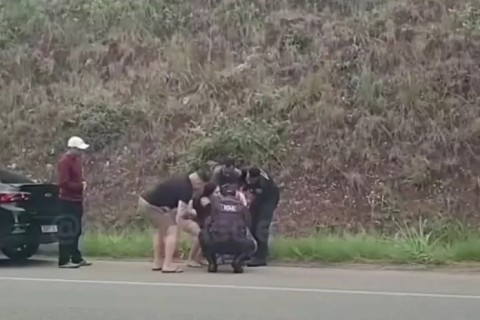 Bebê de 1 ano engasgado é salvo por Guardas Municipais em Cabo Frio