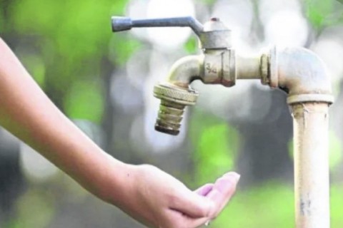 Prefeitura cobra regularização do abastecimento de água em Araruama