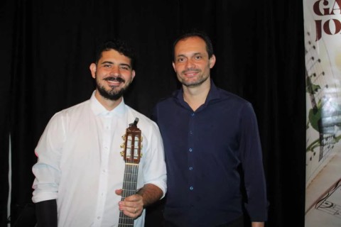 Recital de Jason Martins abre temporada de setembro na Casa da Cultura de São Pedro da Aldeia