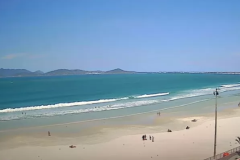 Veranico aquece Região dos Lagos com sol forte, baixa umidade e risco de queimadas