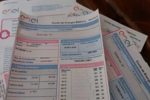 Aneel aciona bandeira amarela em maio e conta de luz terá cobrança extra