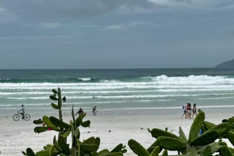 Semana do Saco Cheio começa com sexta-feira (10) gelada e com tempo fechado na Região dos Lagos