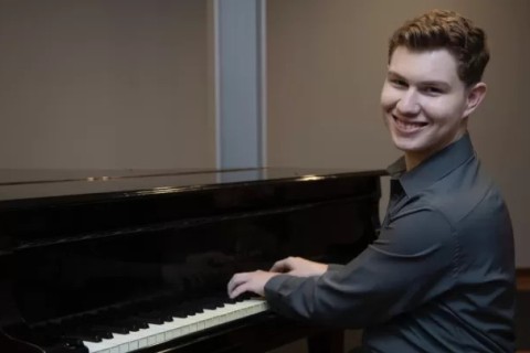 Charitas recebe a 120ª edição da Série Jovens Pianistas neste sábado (18), em Cabo Frio