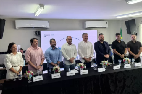 Prefeitura de Arraial do Cabo realiza audiência pública para apresentação do Centro de Atendimento Educacional Especializado Henry Borel