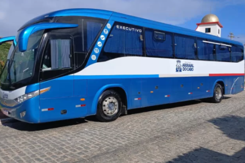 Arraial do Cabo convoca estudantes para recadastramento no Programa de Transporte Universitário