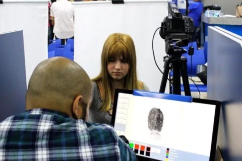 Detran RJ promove mutirão para emissão de carteiras de identidade a estudantes neste sábado (4)