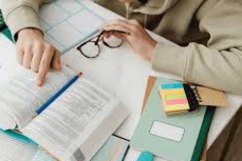 Inscrições abertas para cursos gratuitos do Qualificatur Costa do Sol; prazo termina em 5 de março