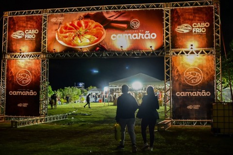 Festival do Camarão terá operação especial de trânsito e ordenamento na Praia do Siqueira